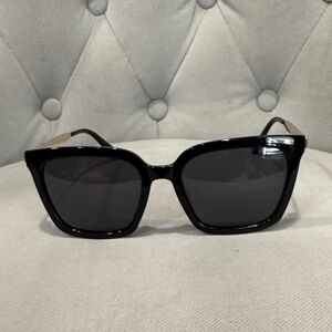 Pink Lily Black Square Sunglasses with Dark Lenses
